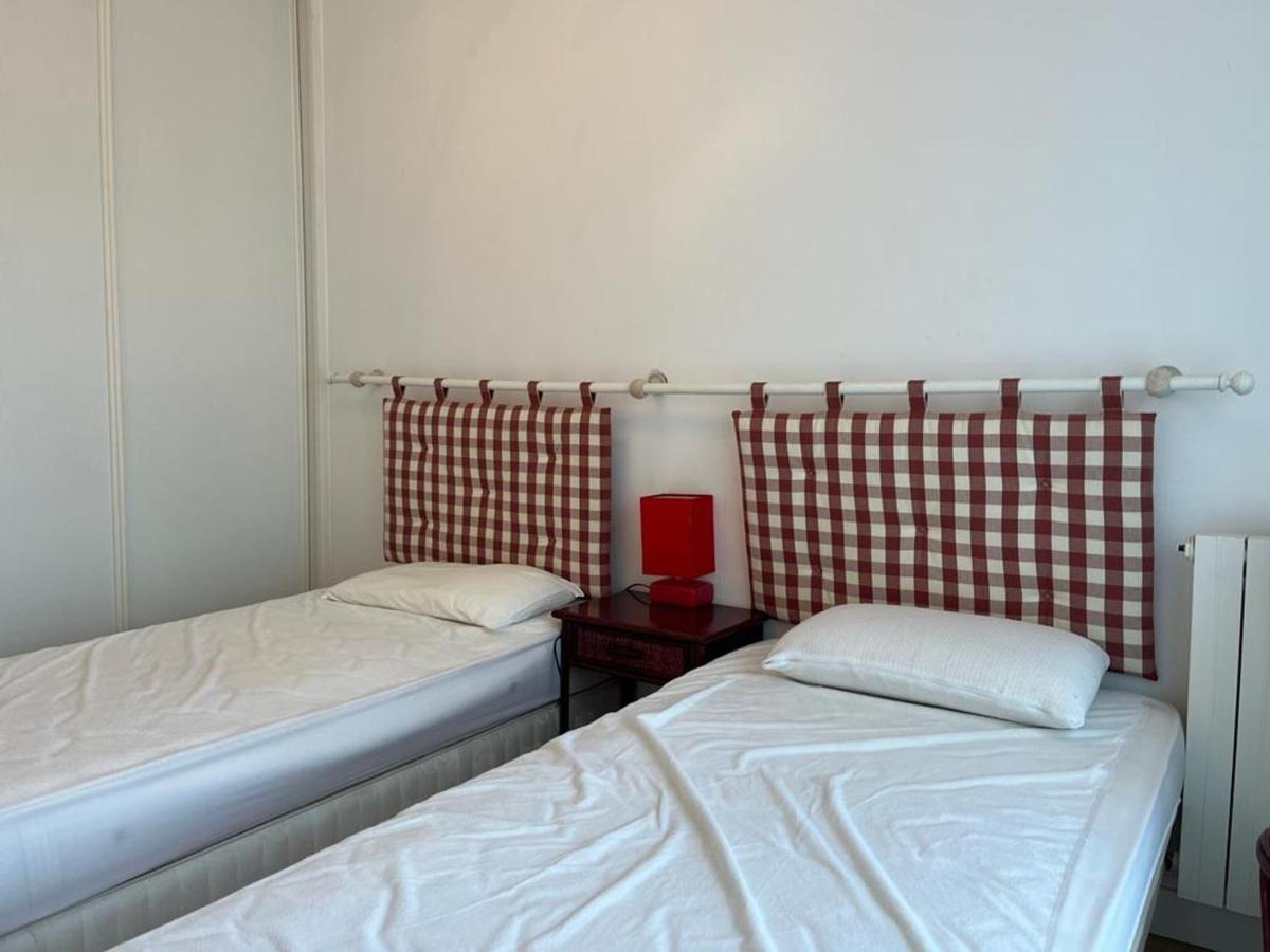 Appartement T4 Avec Parking, Balcon Et Proche Commerces A Biarritz - Fr-1-239-921 Exterior foto